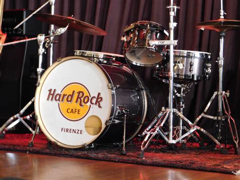 drummer in the hard rock cafe